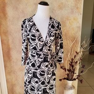 2 for $20 Banana Republic Black tan wrap dress